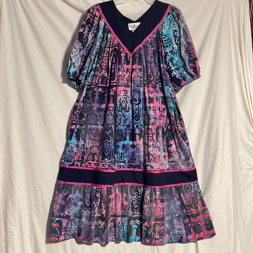 Vintage Krist Gudnason Dress Large Pink Purple Mumu Vneck Muu Pockets Hawaii